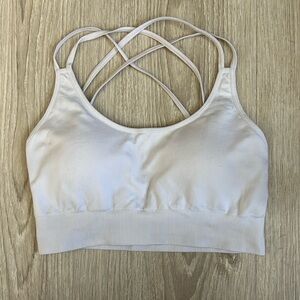 NVGTN sports bra